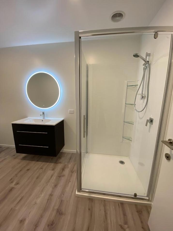 Holiday Home In Beautiful Те-Анау Екстер'єр фото